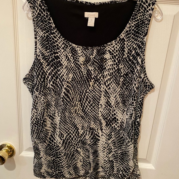 Chico’s - Picture 4 of 5